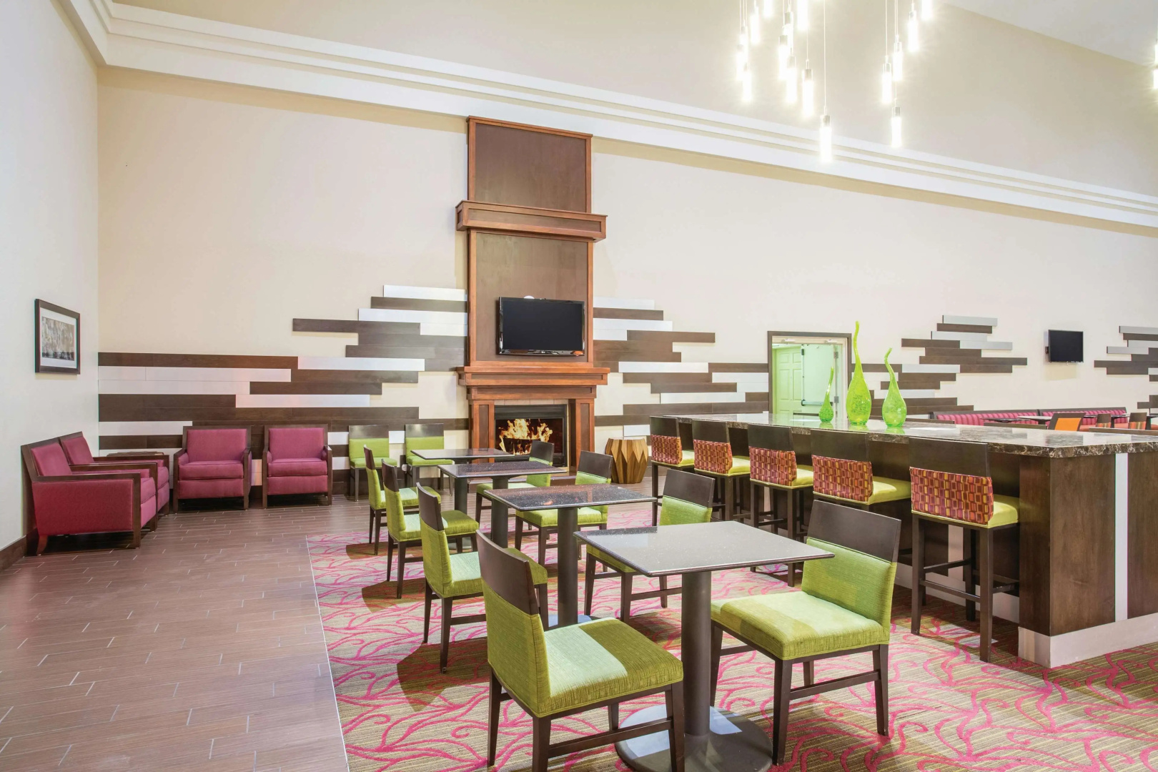 La Quinta Inn & Suites by Wyndham Conference Center Prescott