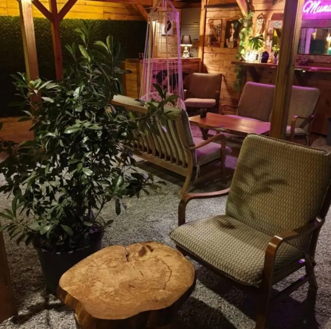 Bungalow With Shared Garden Near Beach in Cinarcik