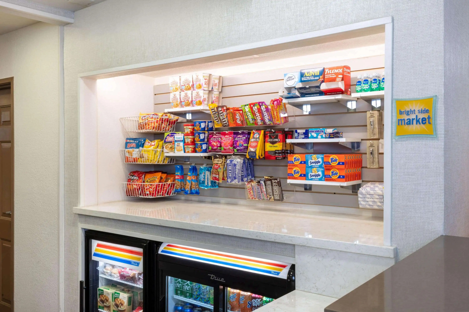 La Quinta Inn & Suites by Wyndham Las Vegas Red Rock