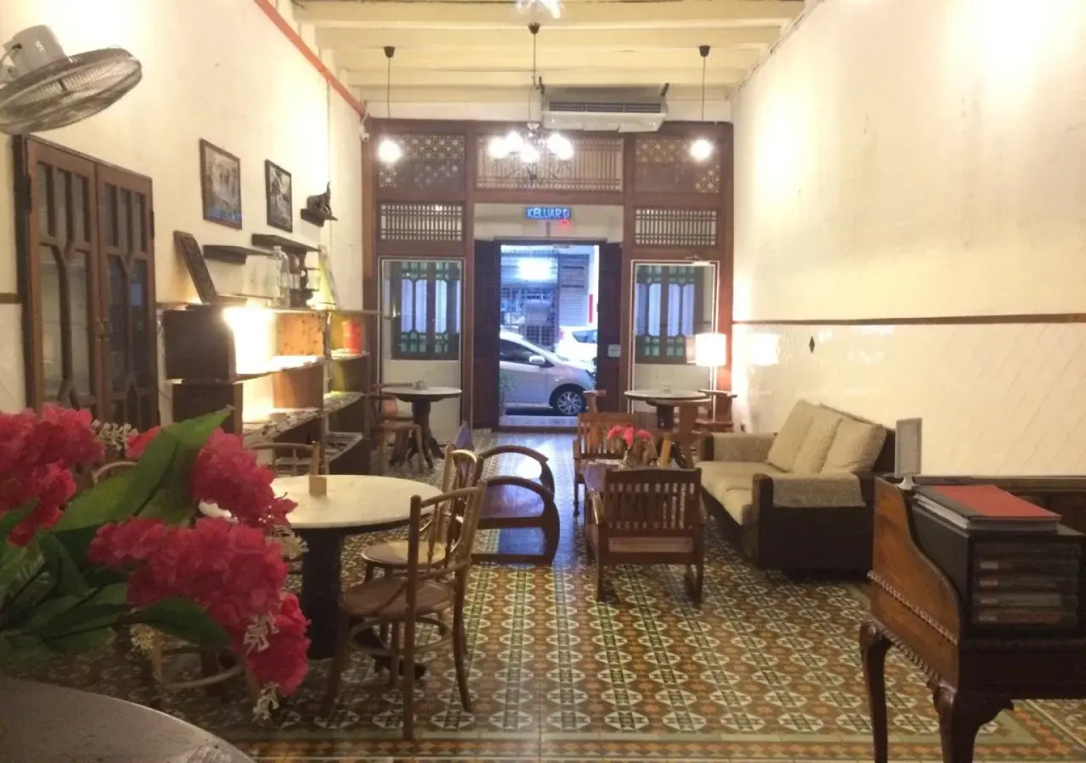 Pavilion Coffee Guest House