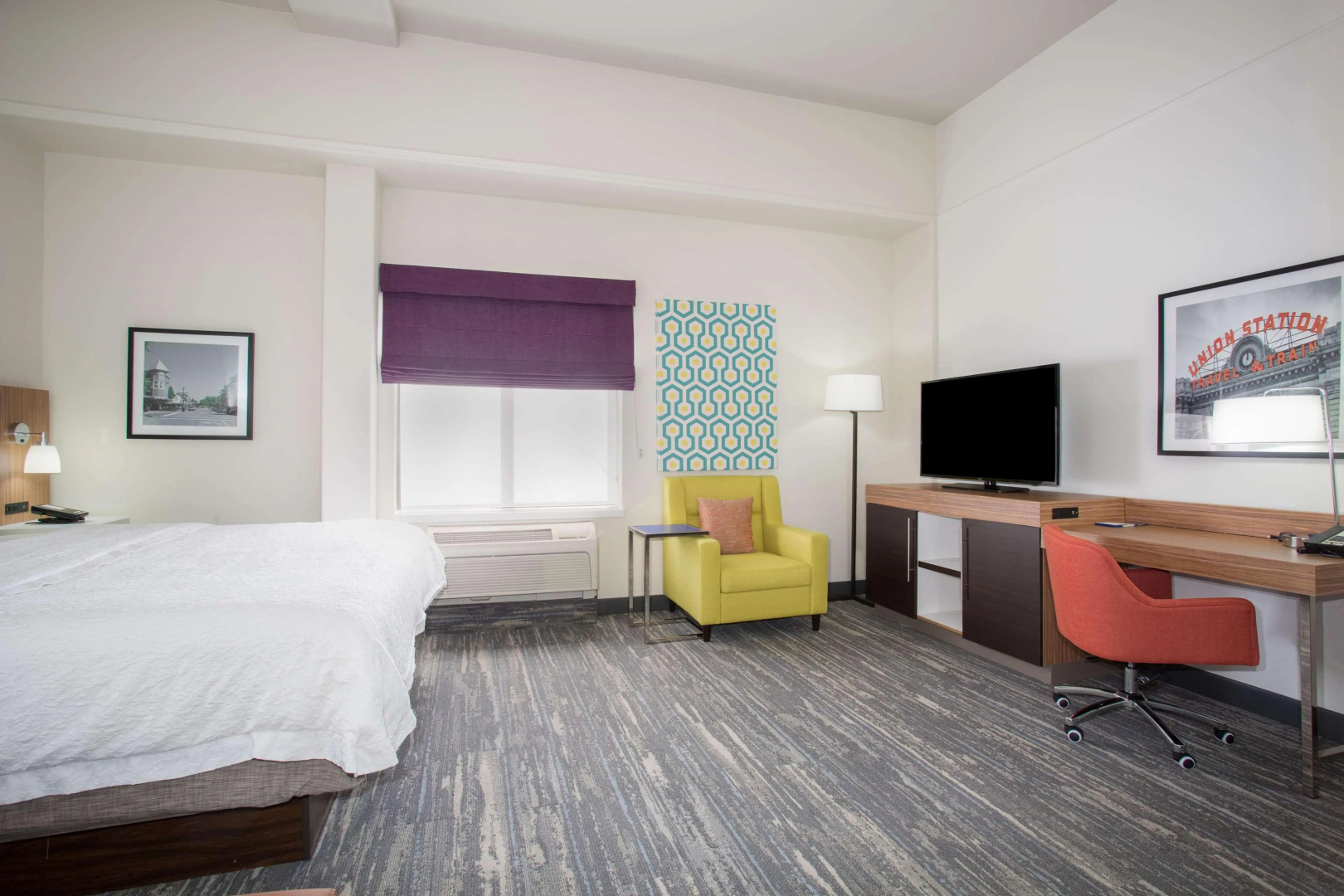 Hampton Inn & Suites Parker