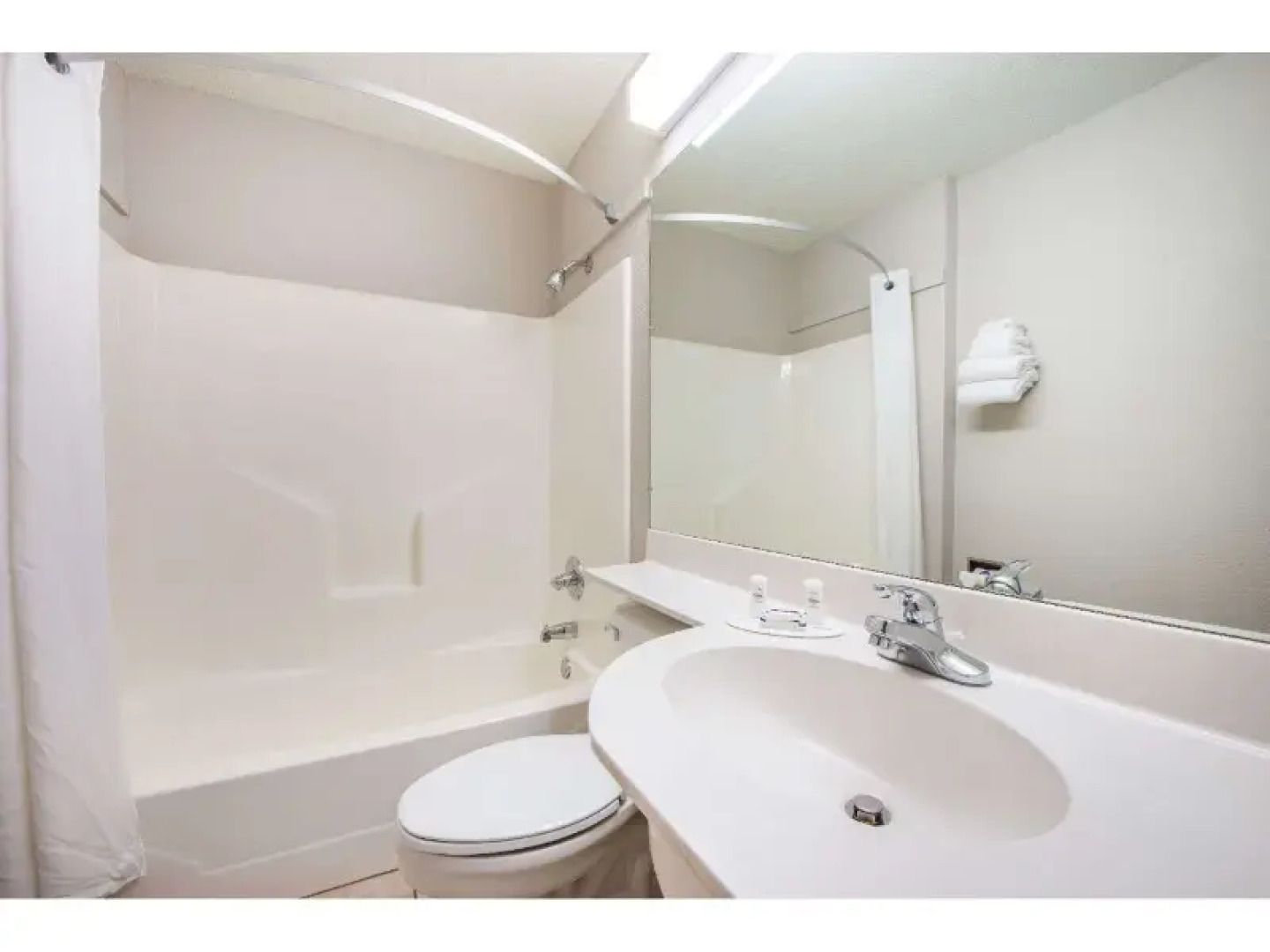 Microtel Inn & Suites Claremore