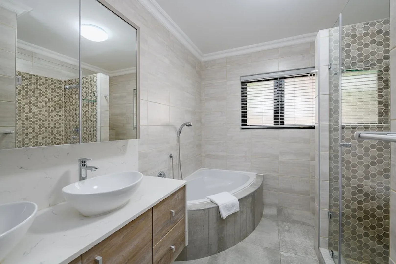 San Lameer Villa Rentals 14109