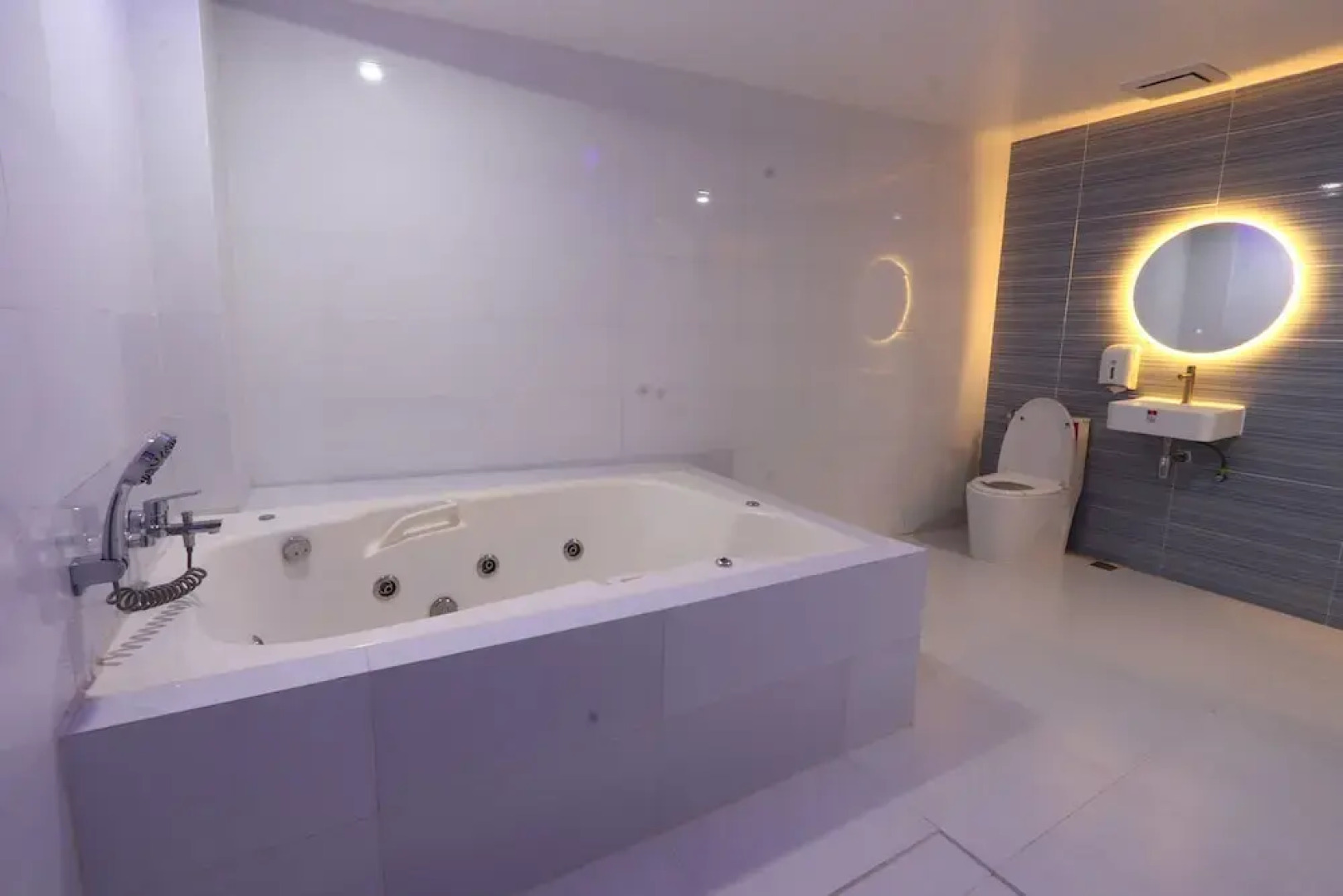 Hotel Dreamworld East Ortigas