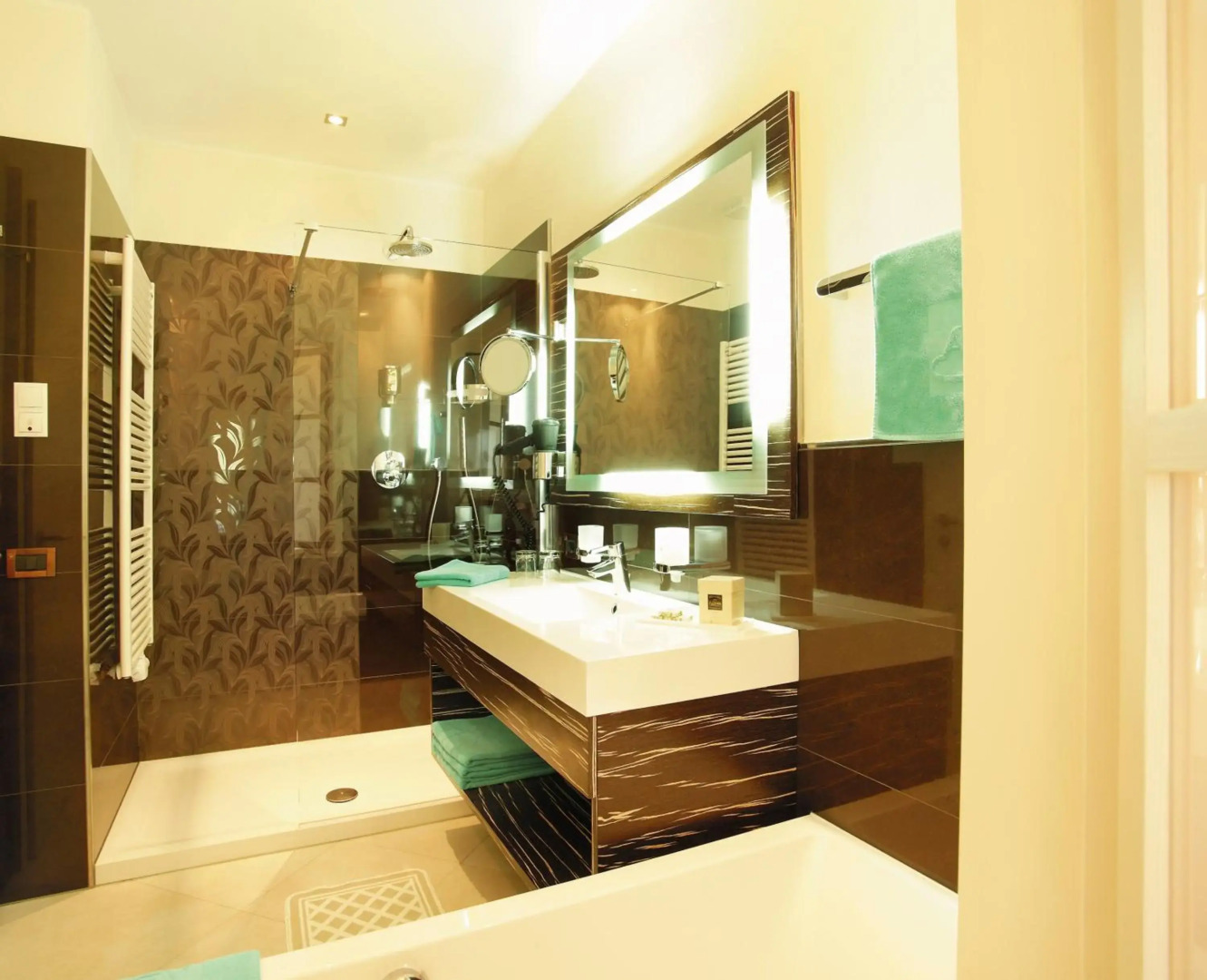 Mountain Spa Resort Albion