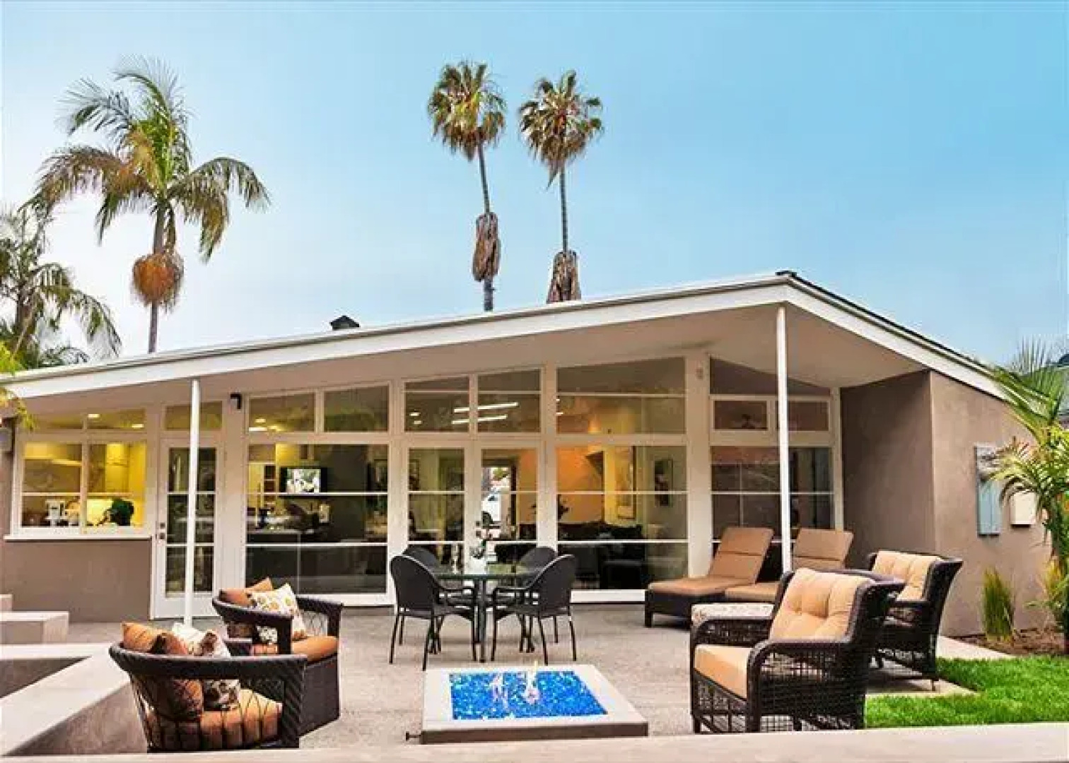 Piece Of Paradise In The Shore