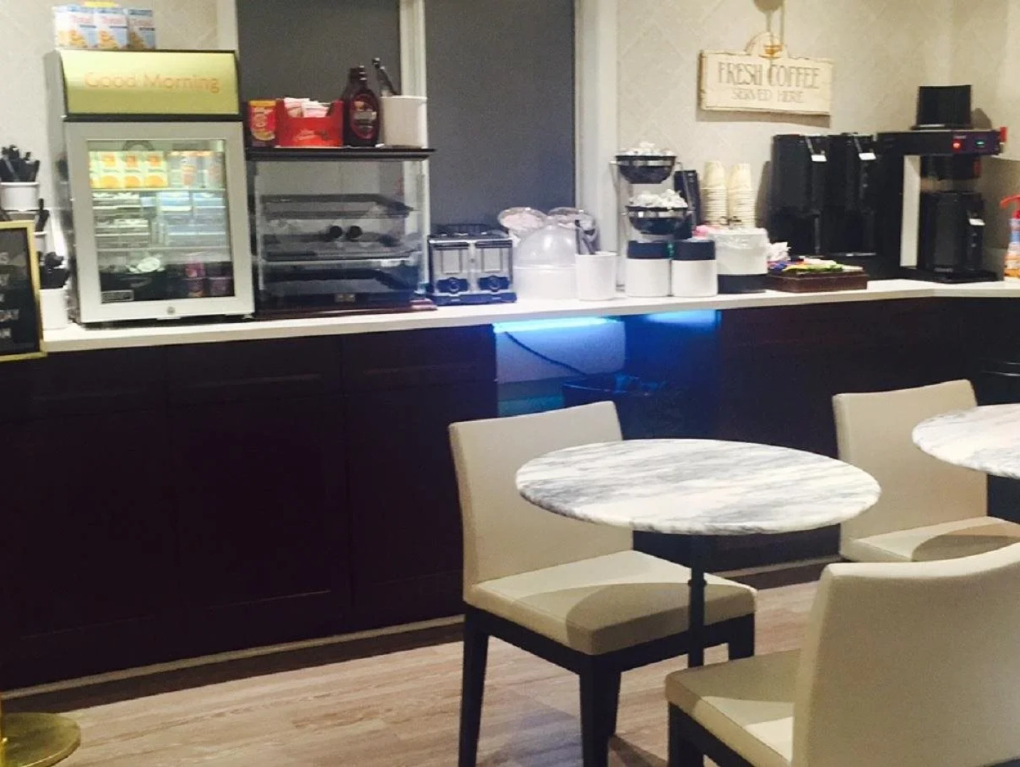 Bethesda Court Hotel