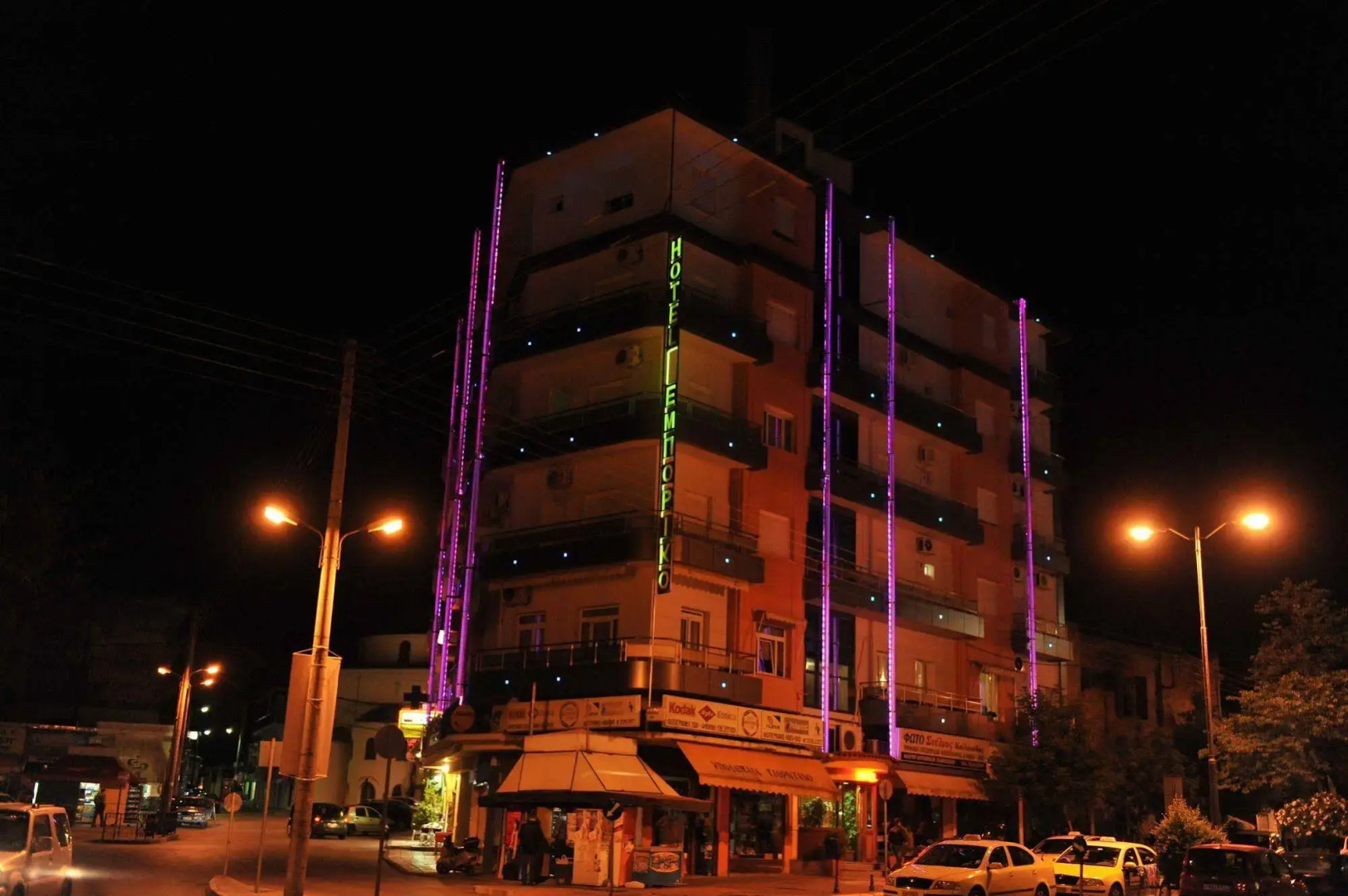 Hotel Emporiko