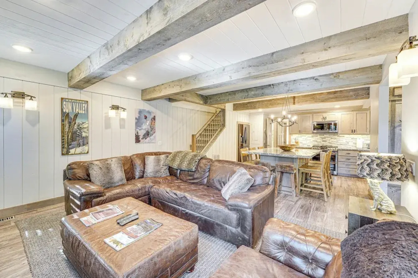 Cozy Sun Valley Townhome w/ Mountain Views!