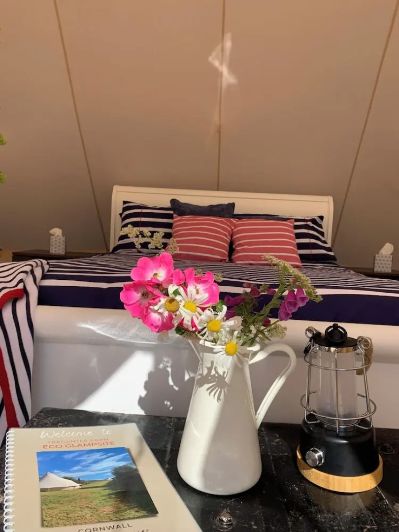 Boutique Luxury Bell Tent Near Torpoint