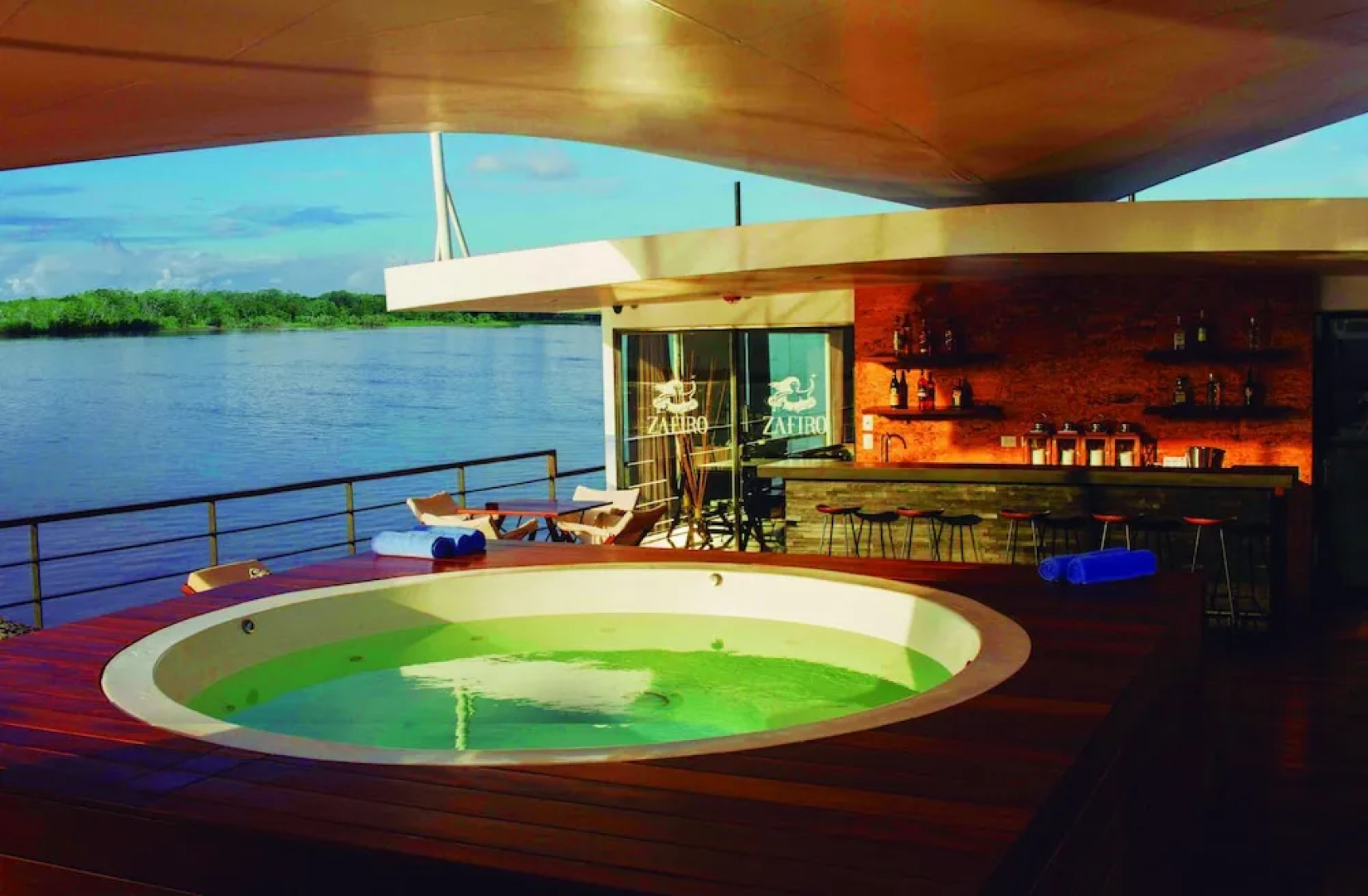 Jungle Experiences Zafiro