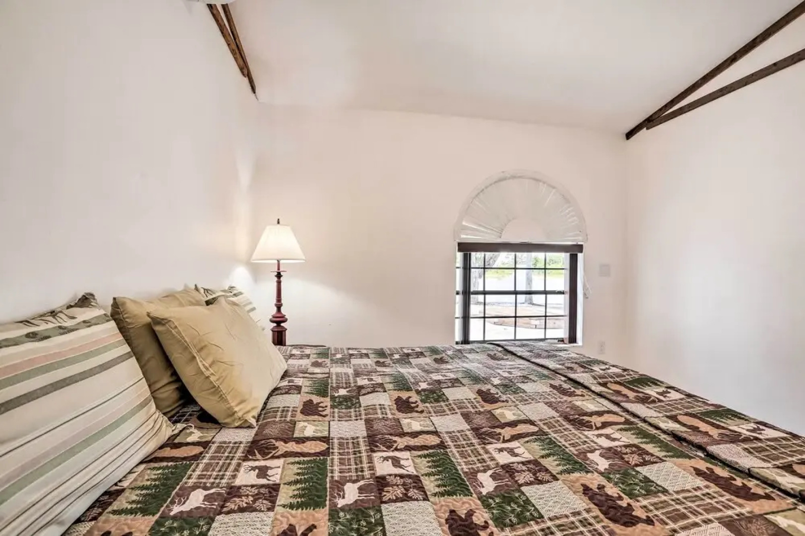 Pet-friendly 'raceway Ranch' w/ Patio & Grill