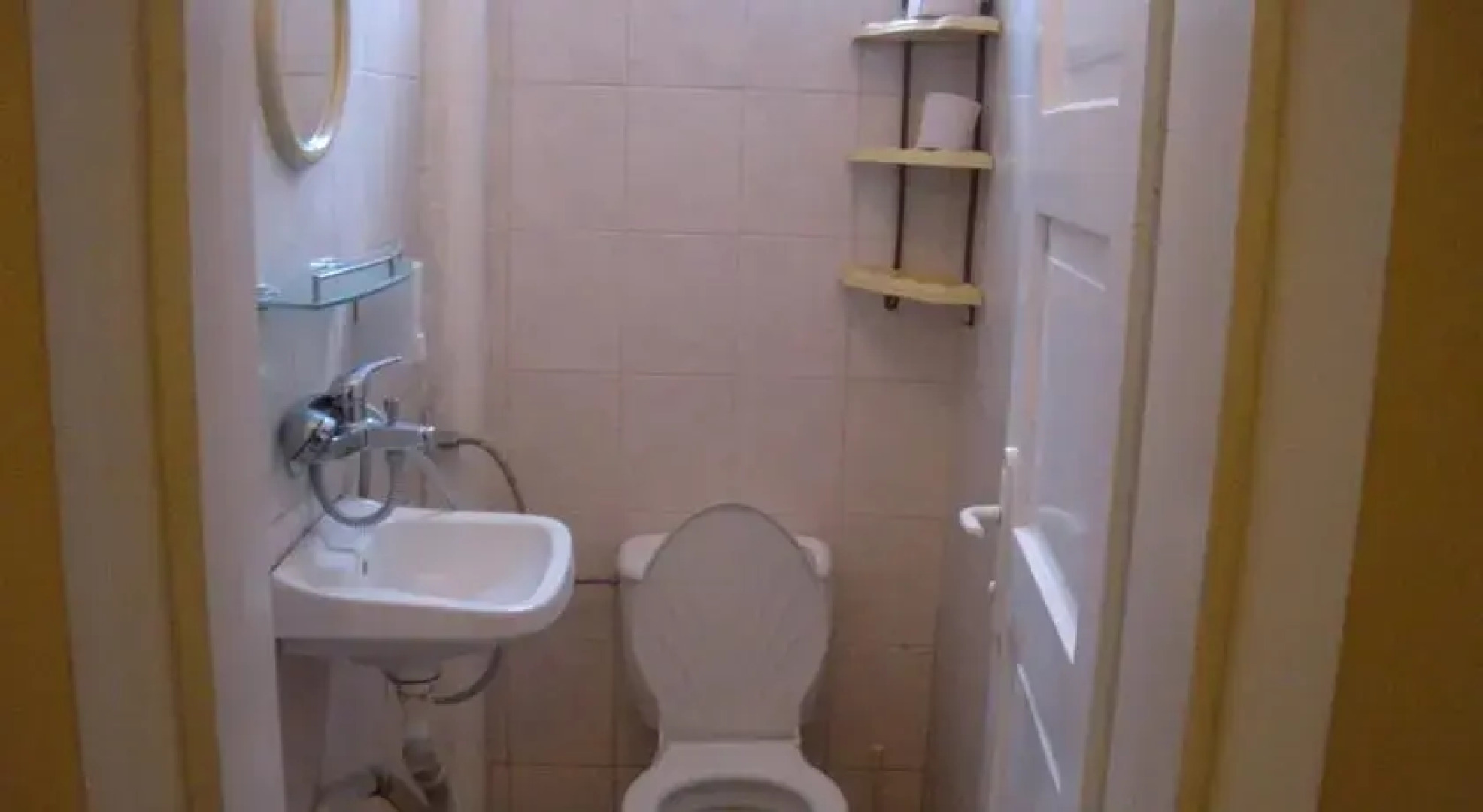 Guest House Happiness