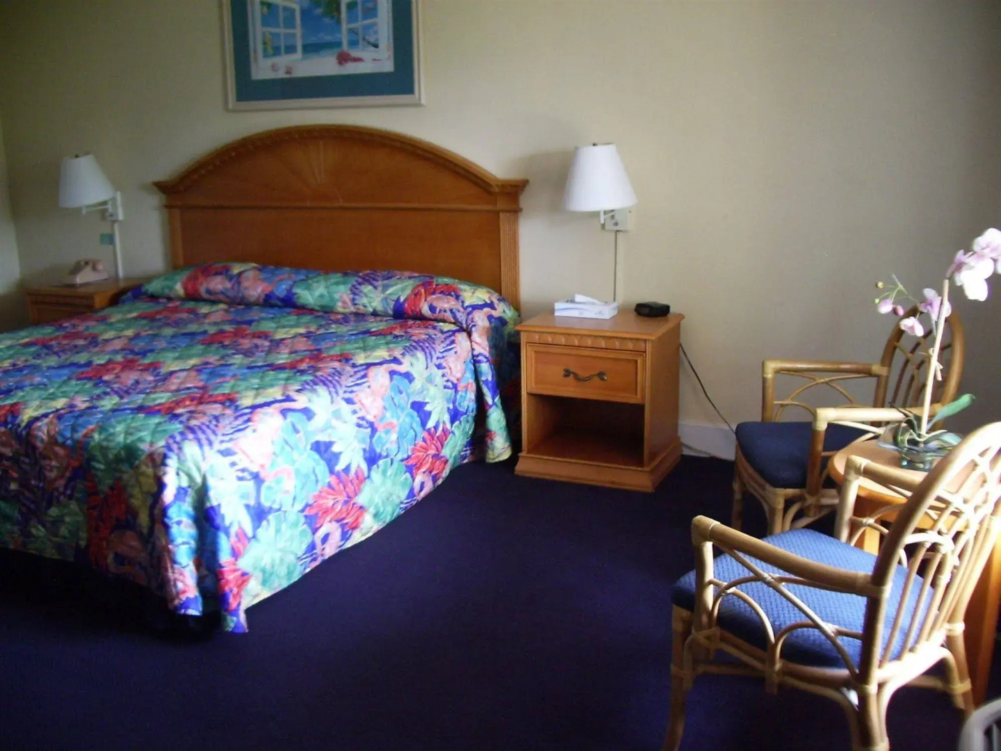 Royal Islander Hotel