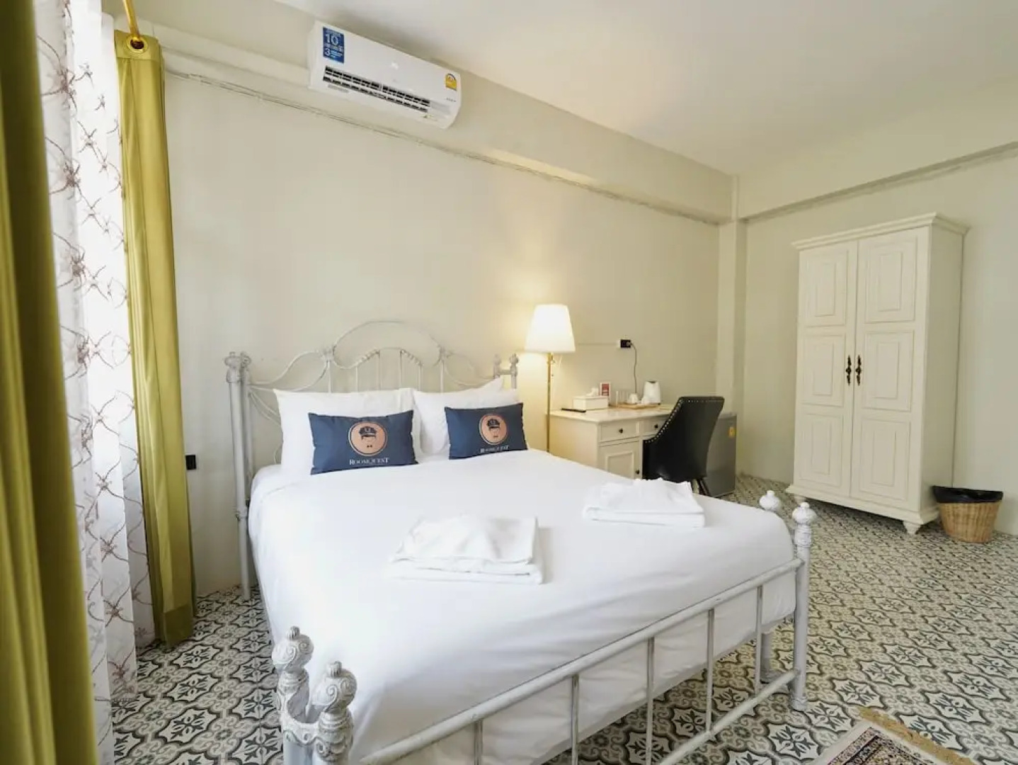 2499 Heritage Chinatown Bangkok Hotel By RoomQuest