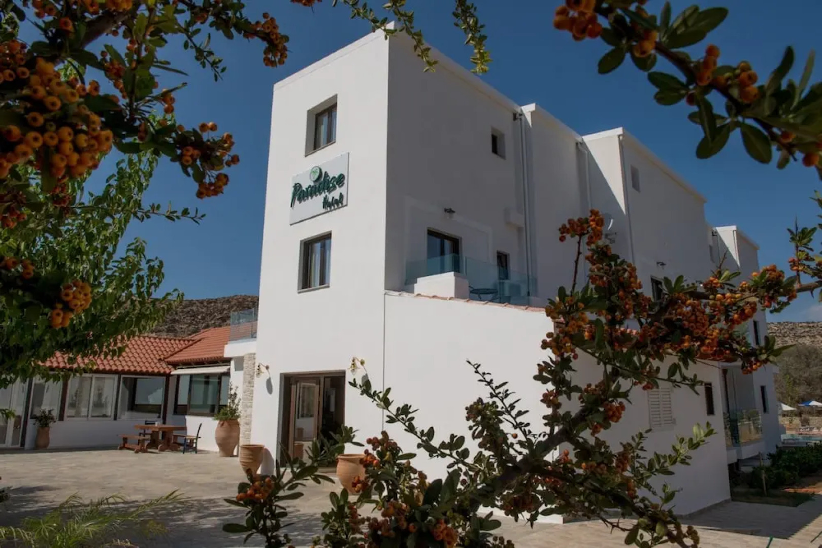 Paradise Matala Hotel