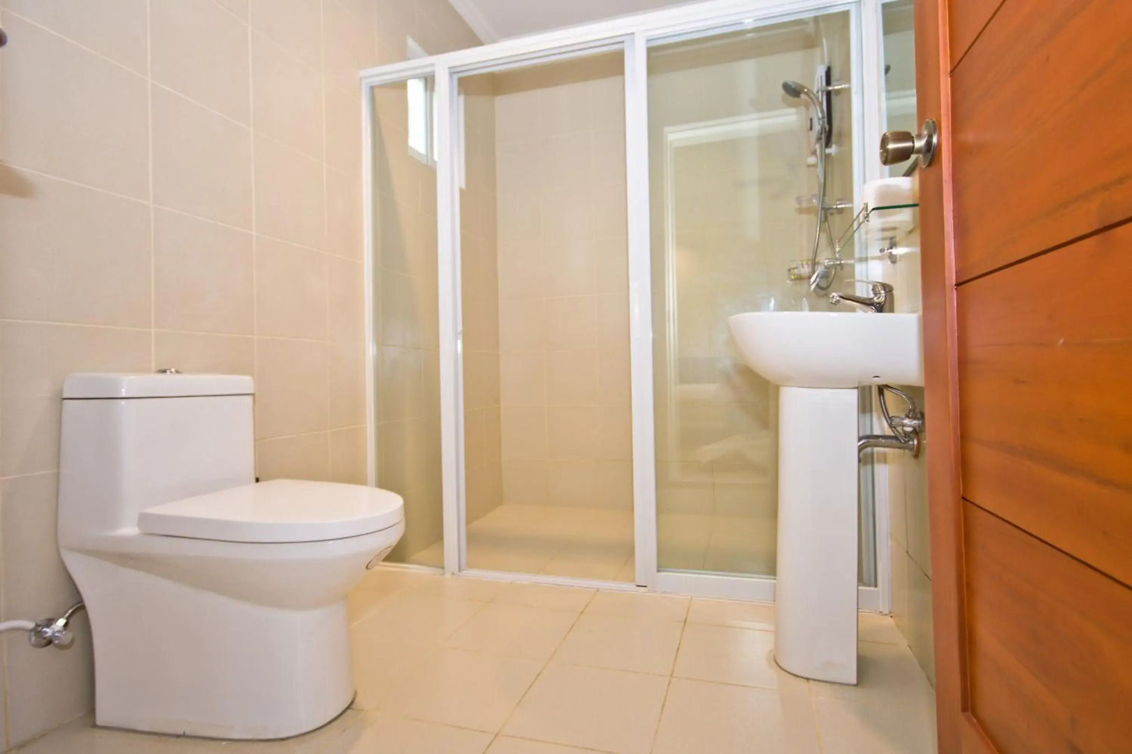 Mike's Dauin Beach Resort