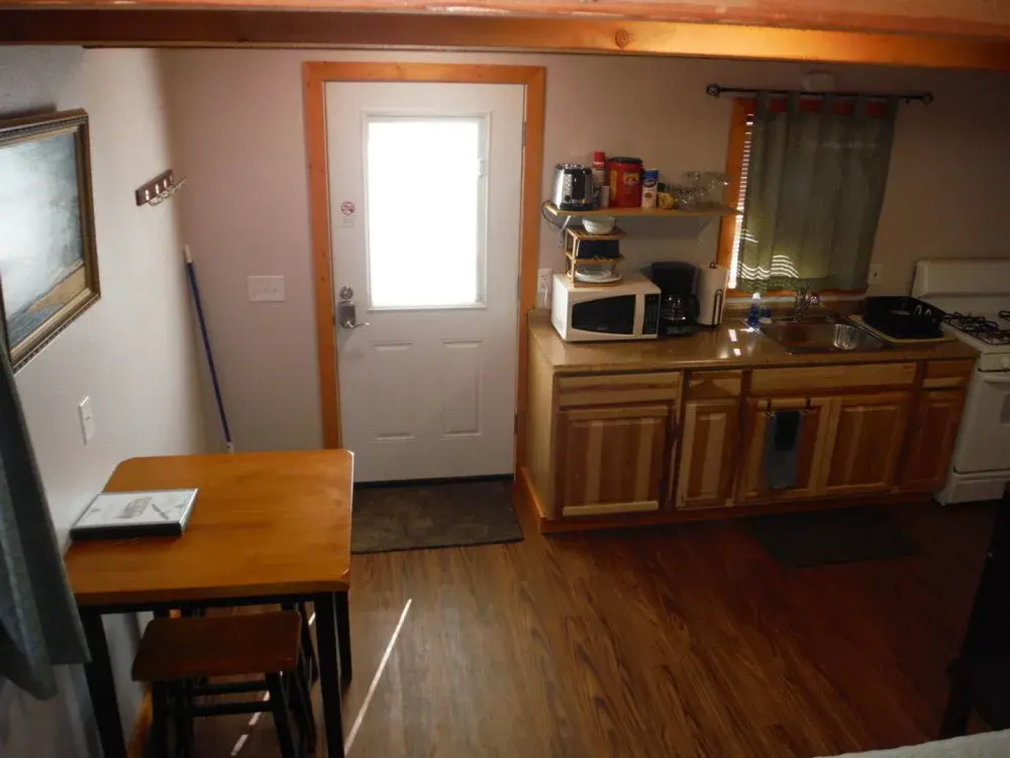 Talkeetna Love-Lee Cabins