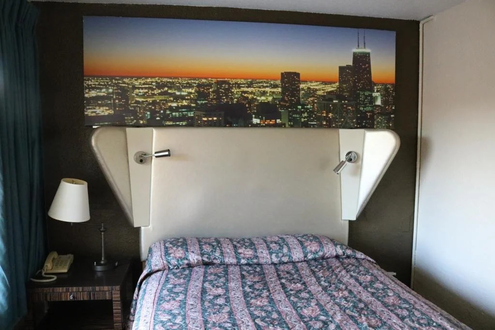 Hotel O Miami Inn & Suites Chicago Midway Airport