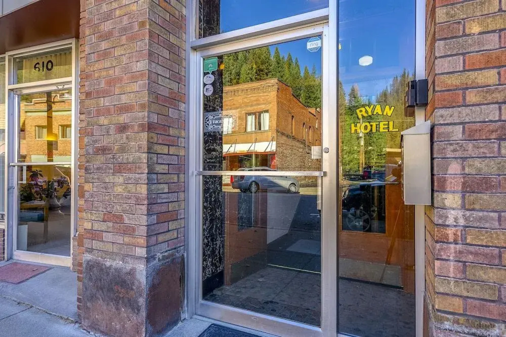 Ryan Hotel