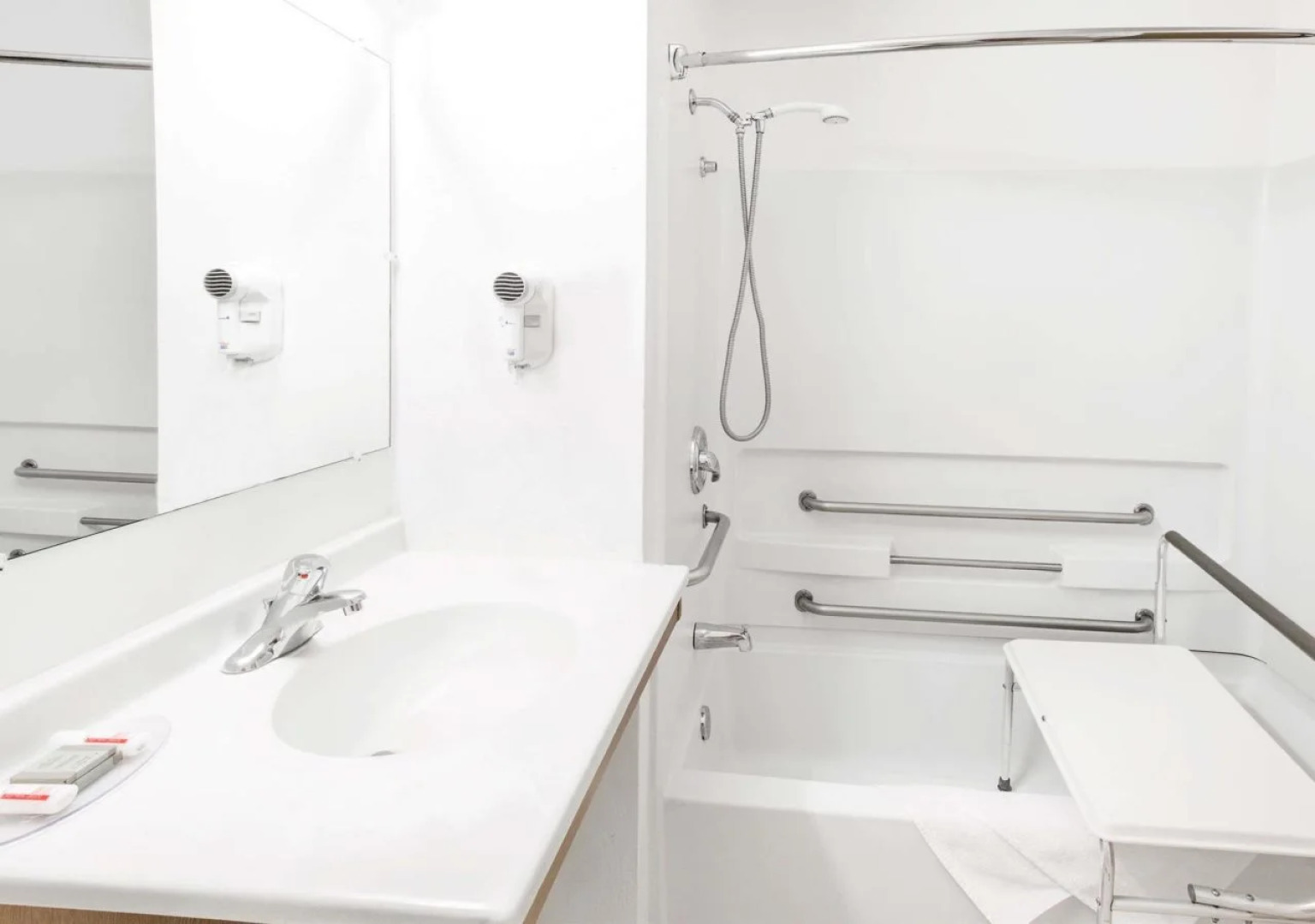 Super 8 by Wyndham Ashland