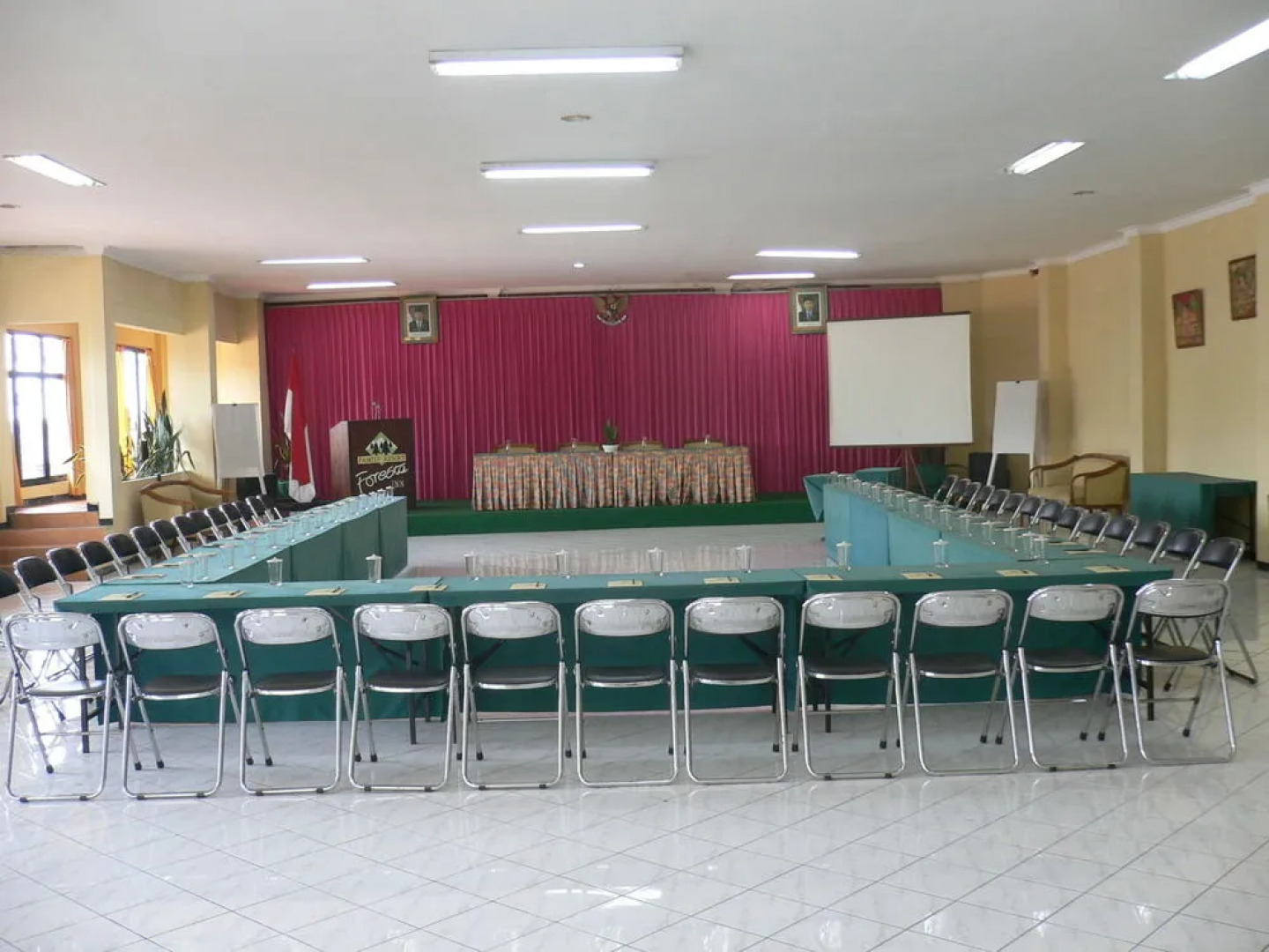 Blessing Hills Family Resort & Hotel