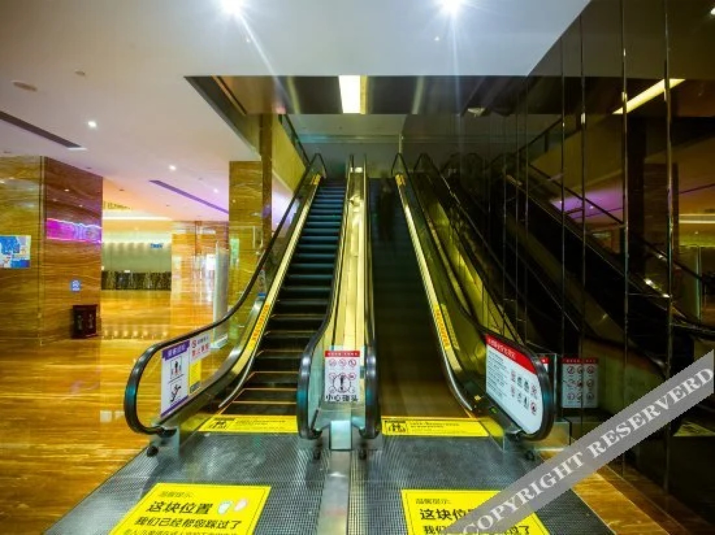 Zhangjiajie World Water Four Seasons International Hotel