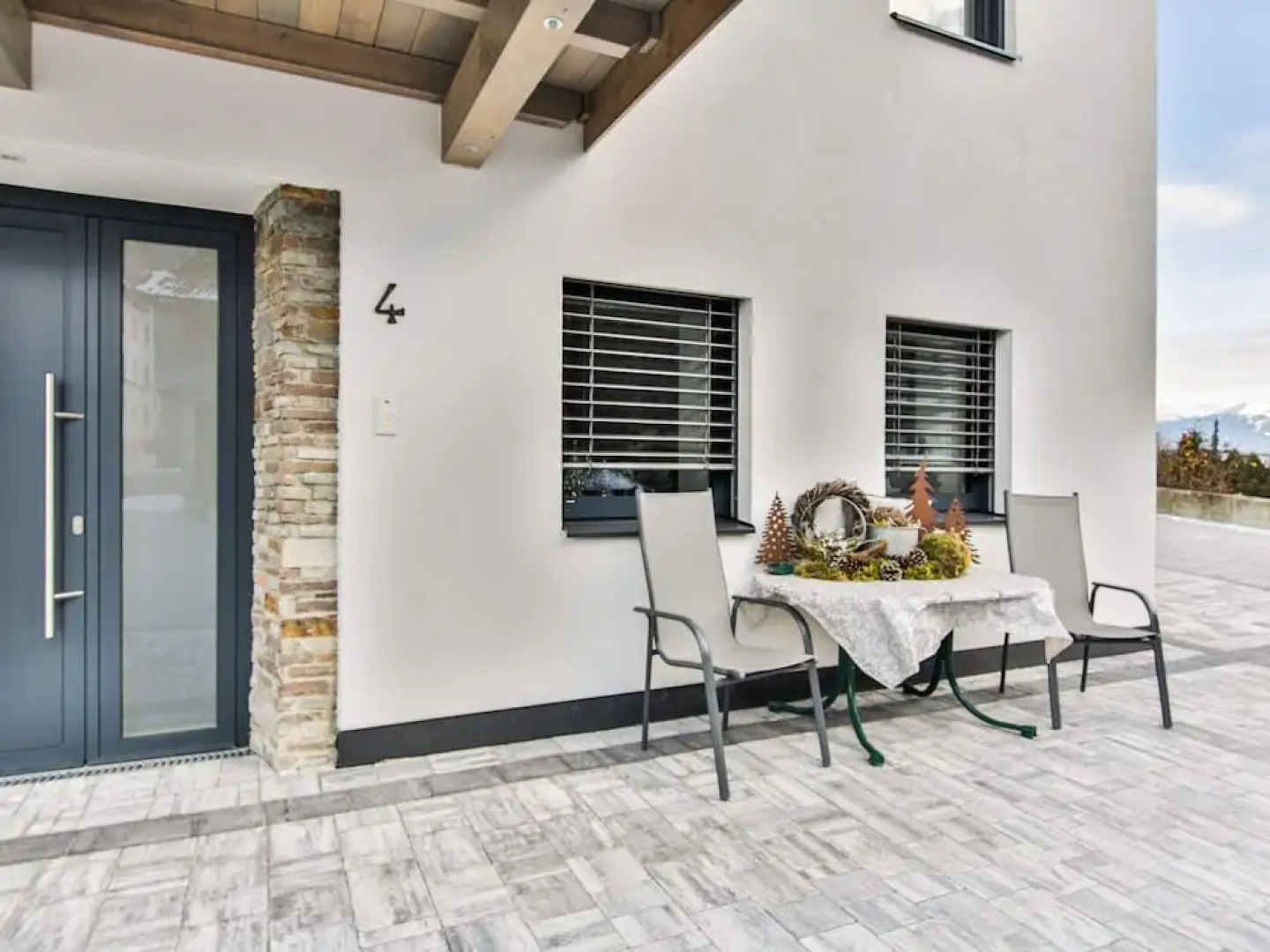 Inviting Apartment in Inzing With Garden