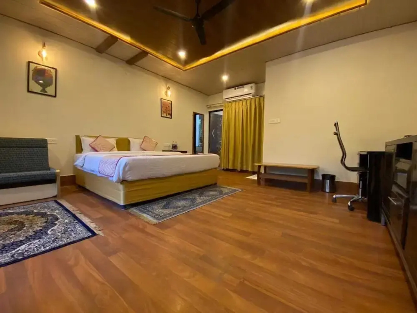 Wilderness camp Resort Pench