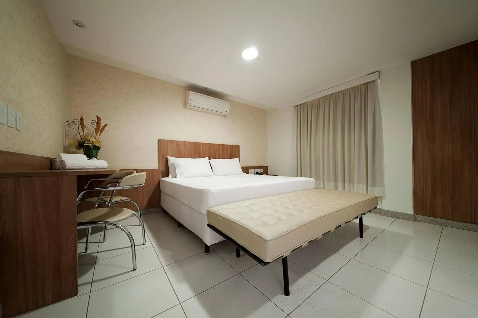 Premium Executive Hotel