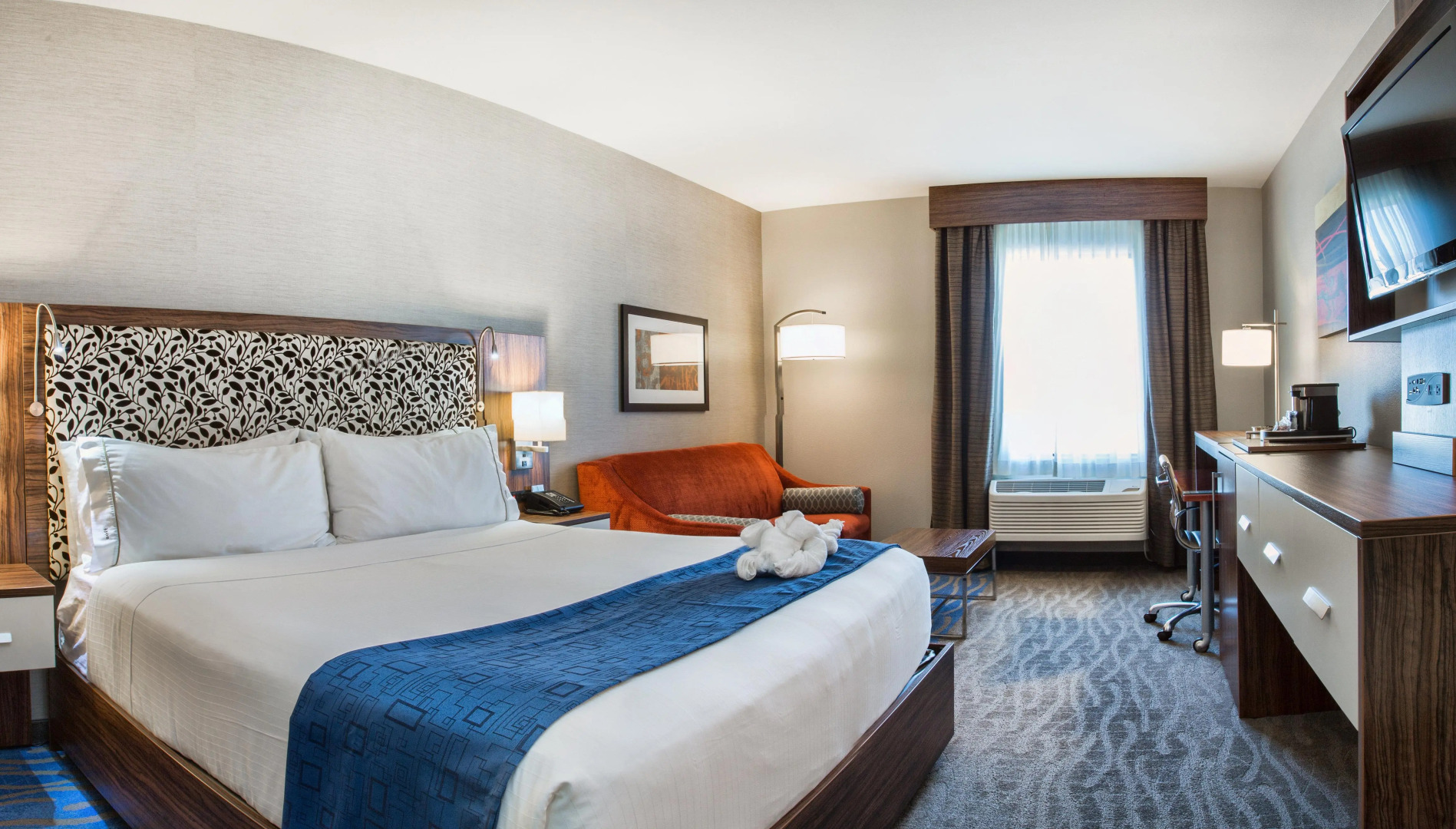 Holiday Inn Express Redwood City-Central by IHG