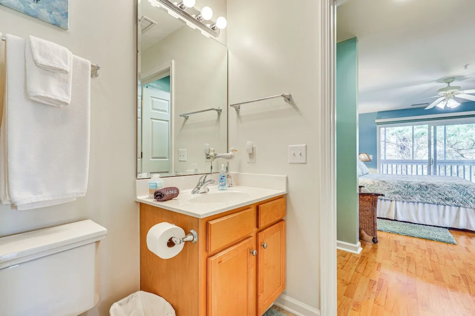 Marina & Beach Club Access: Condo in Southport