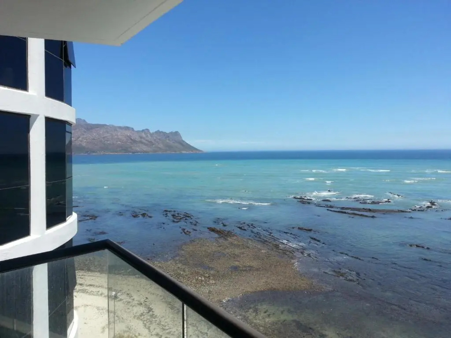 Loddey's Self Catering Apartments