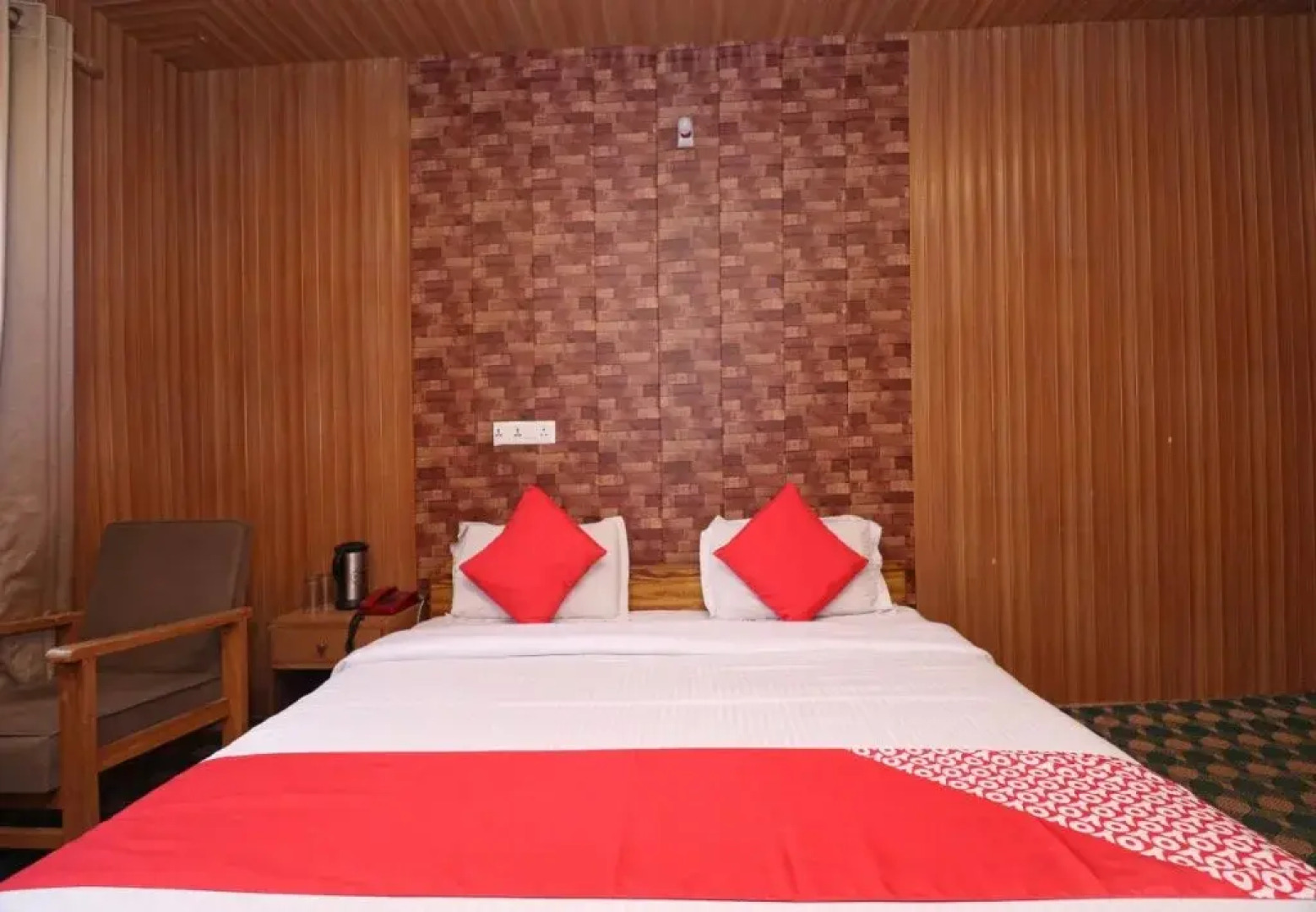 Hotel Poshwan by OYO