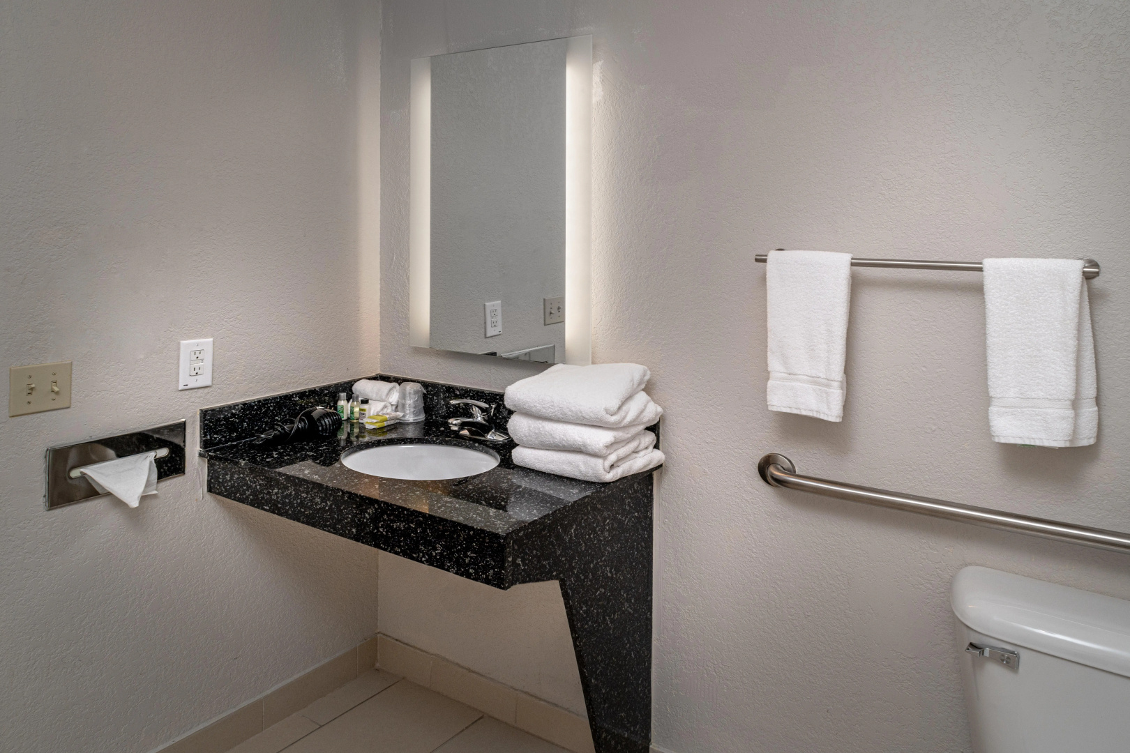 Holiday Inn Express Hotel & Suites Pikeville by IHG