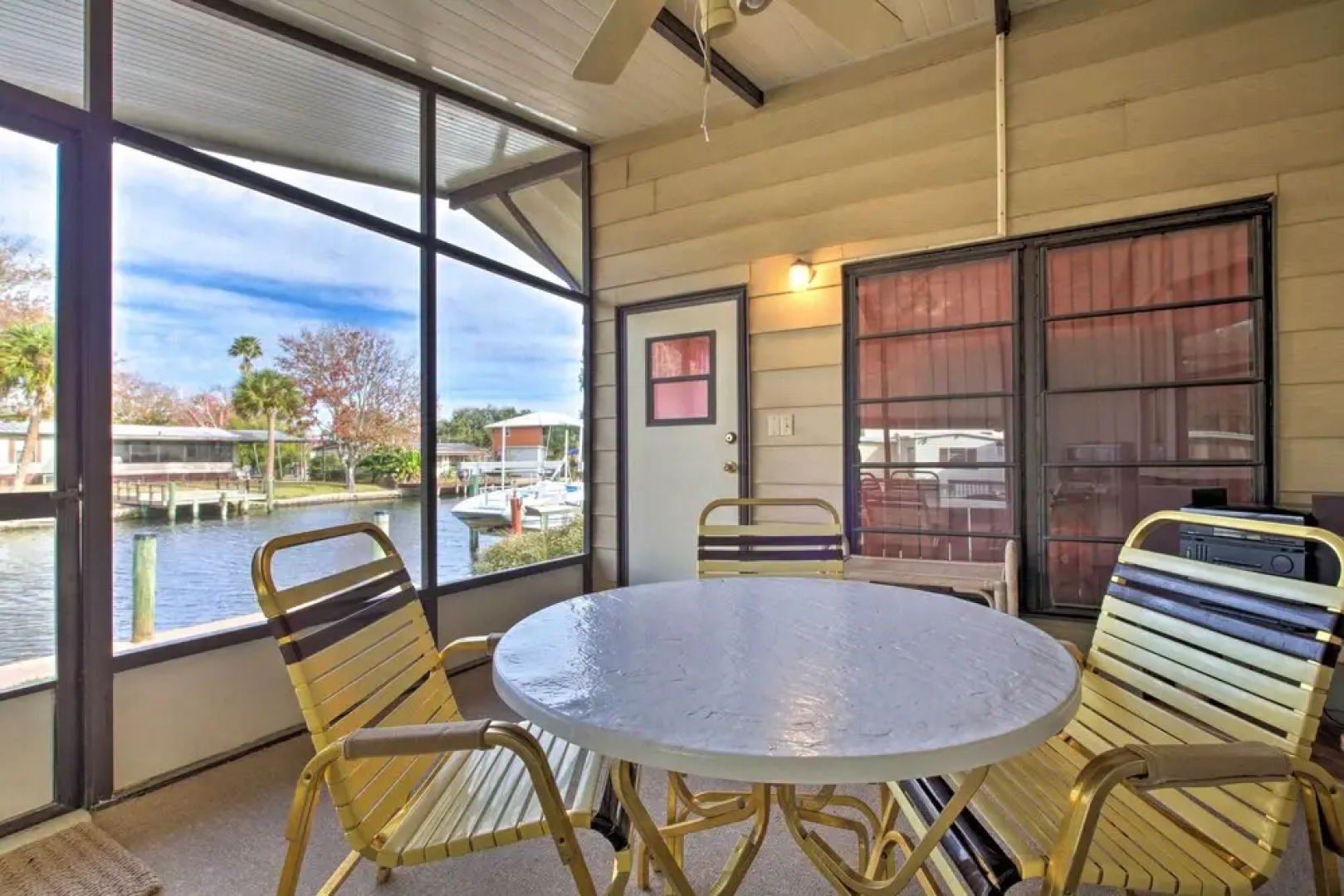 Waterfront Homosassa Home w/ Private Dock & Deck!