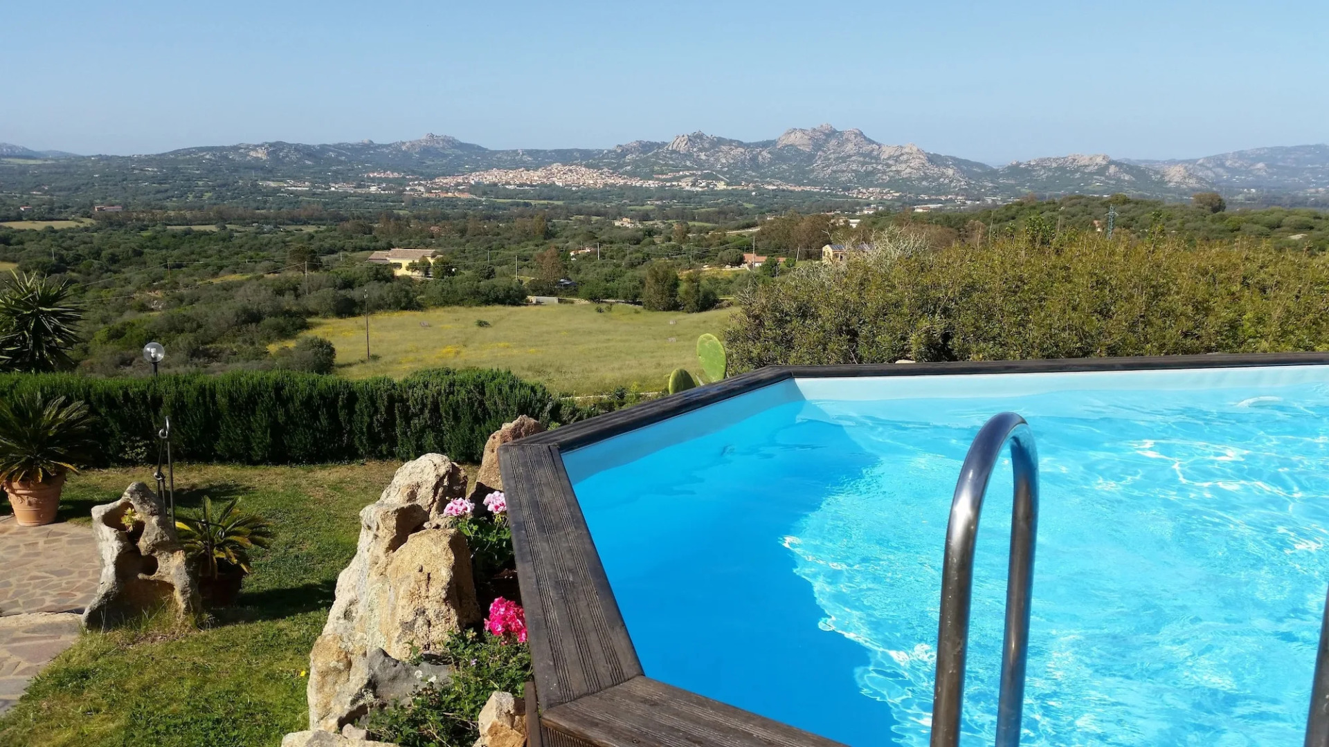 Dolce Luna Bed and Breakfast