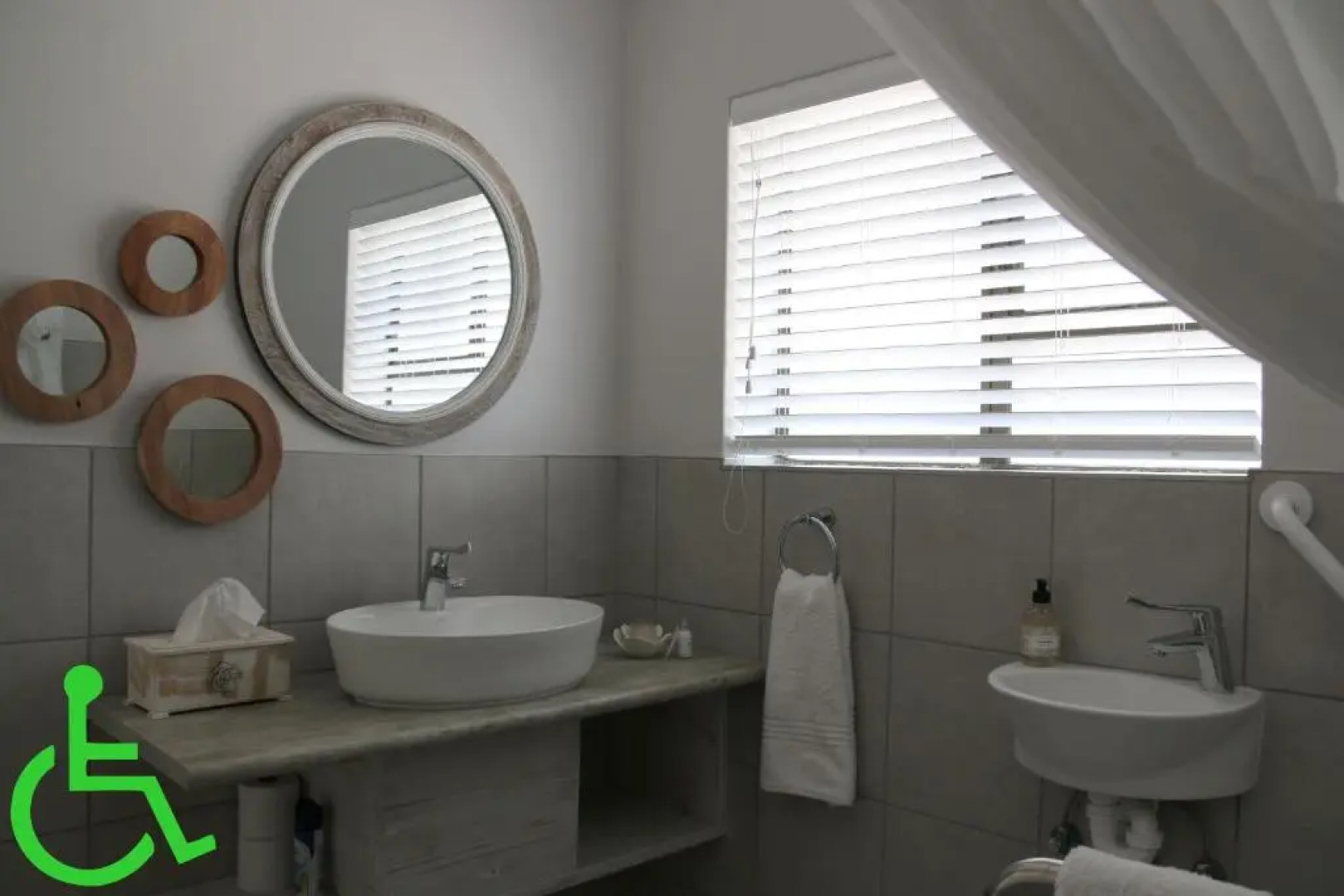 Albatross Guesthouse