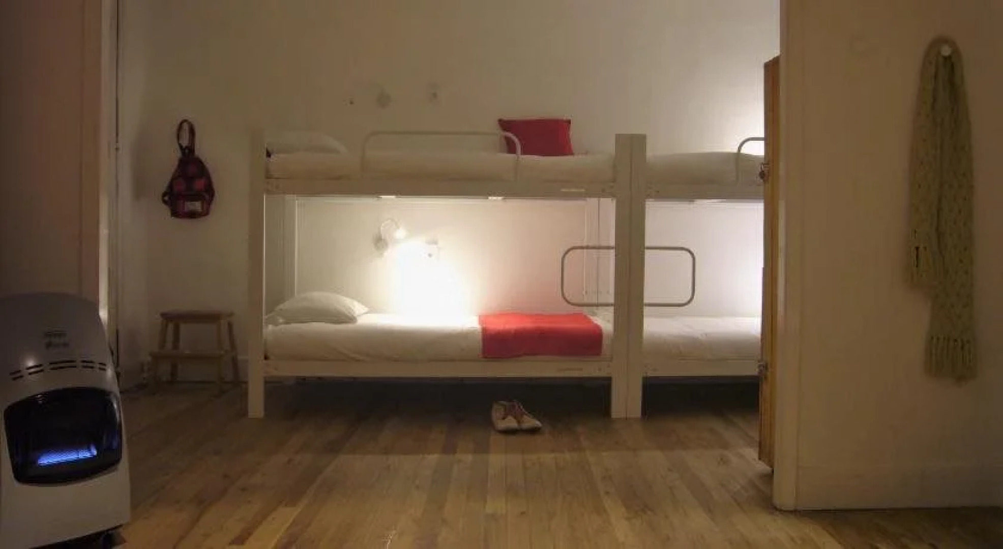 APT Slow City Hostel