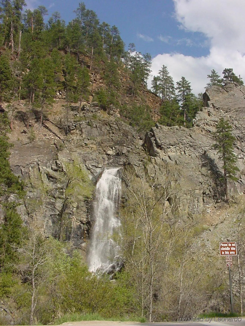 Baymont Inn and Suites by Wyndham Sturgis