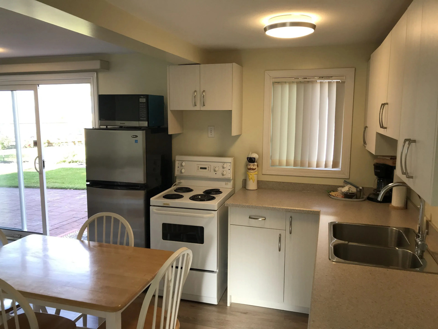 Buena Vista by the Sea