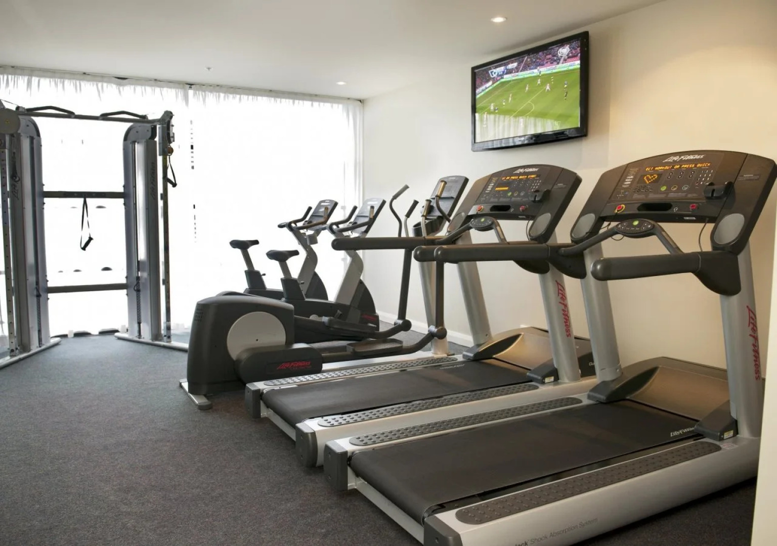 Mantra Hindmarsh Square Adelaide