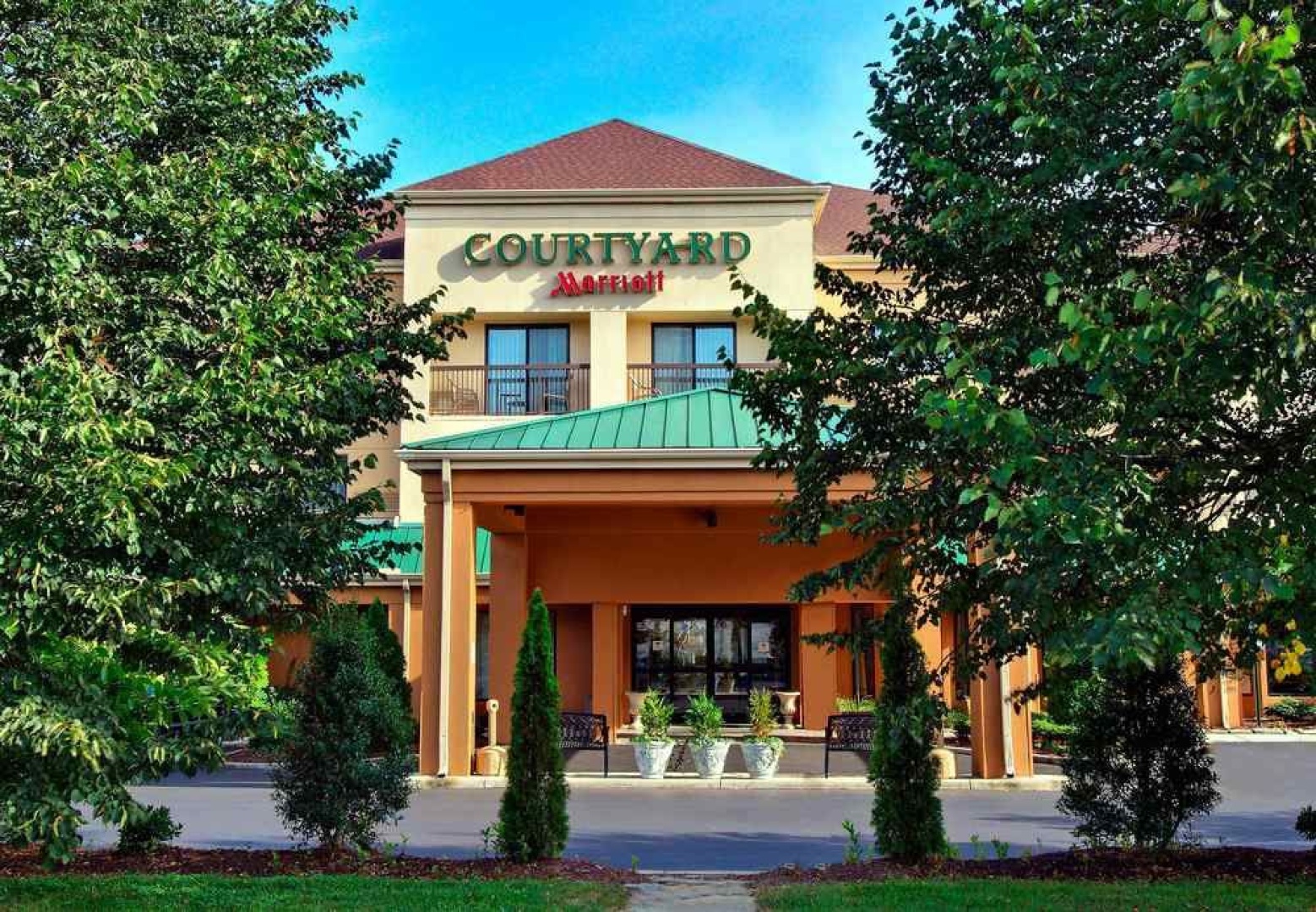 Courtyard Asheville