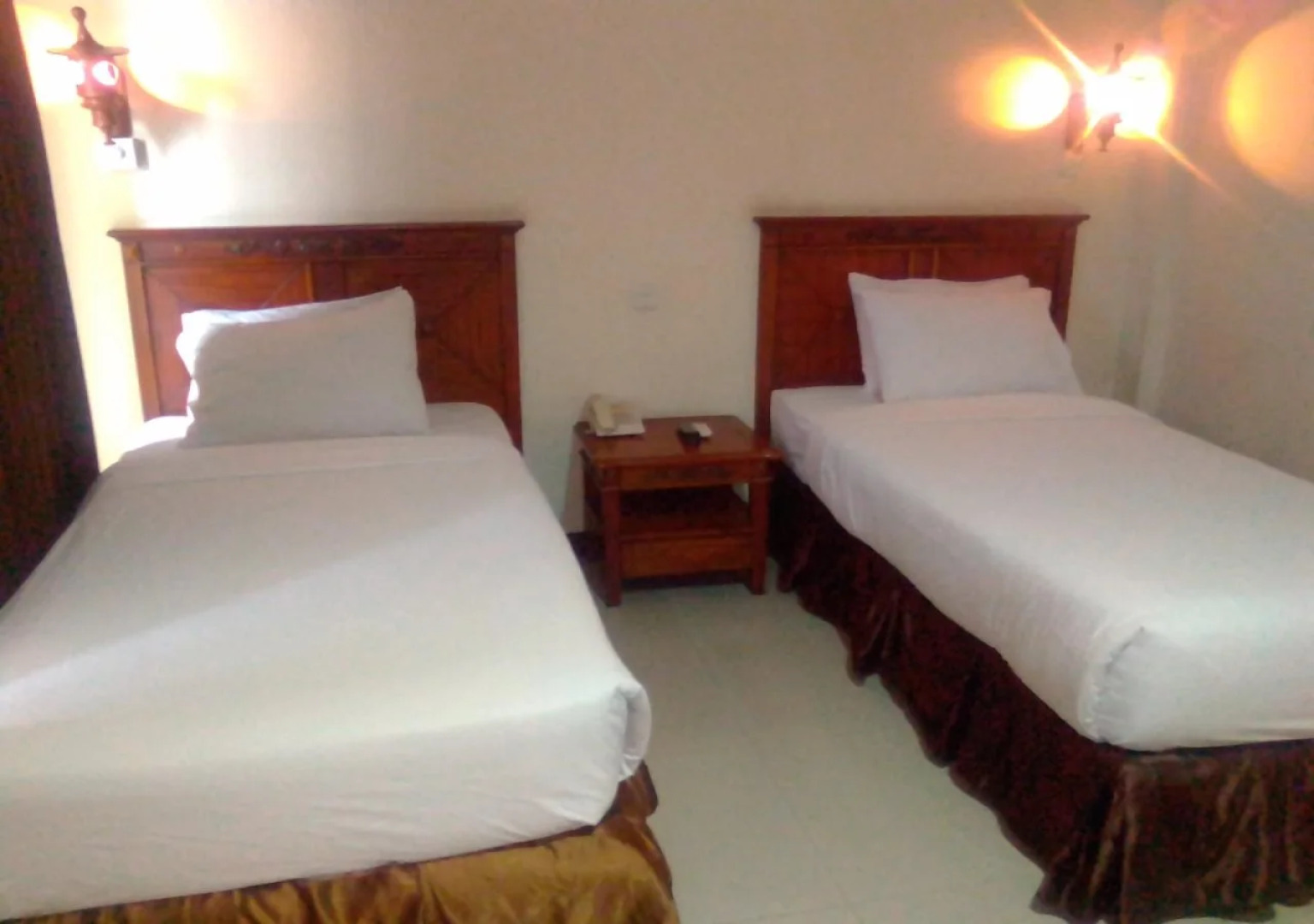 Yusro Hotel Restaurant & Convention