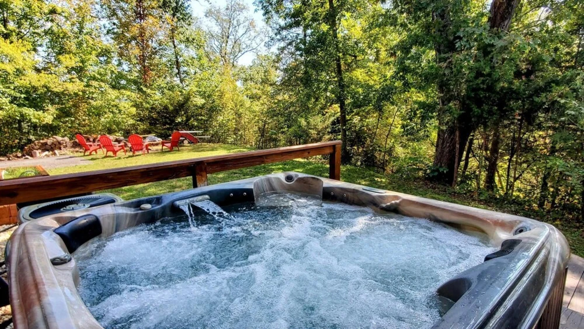 Peacewood : Hot tub, Lake Views, Private