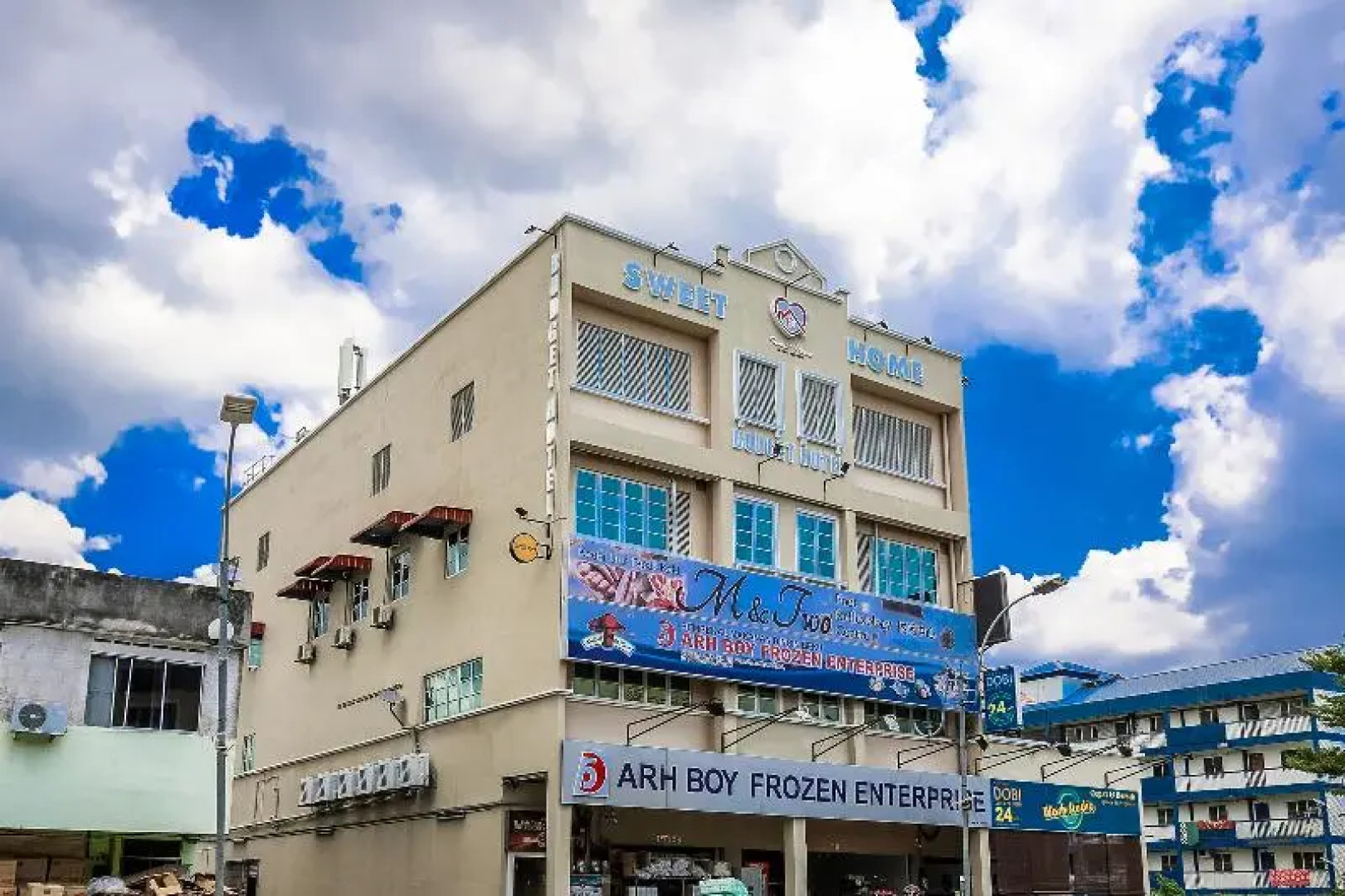 Spot On 89801 Sweet Home Hotel Sabak Bernam