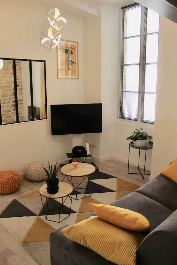 Feel@Home Nemausus « Le 4 »