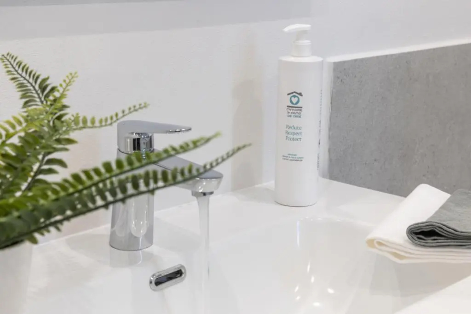 Como Lake Vista by My Home in Como