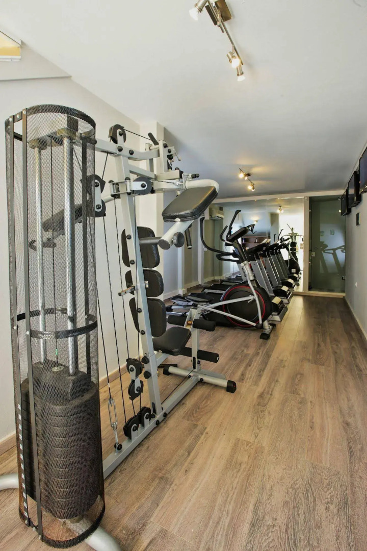 Отель Menia Beach