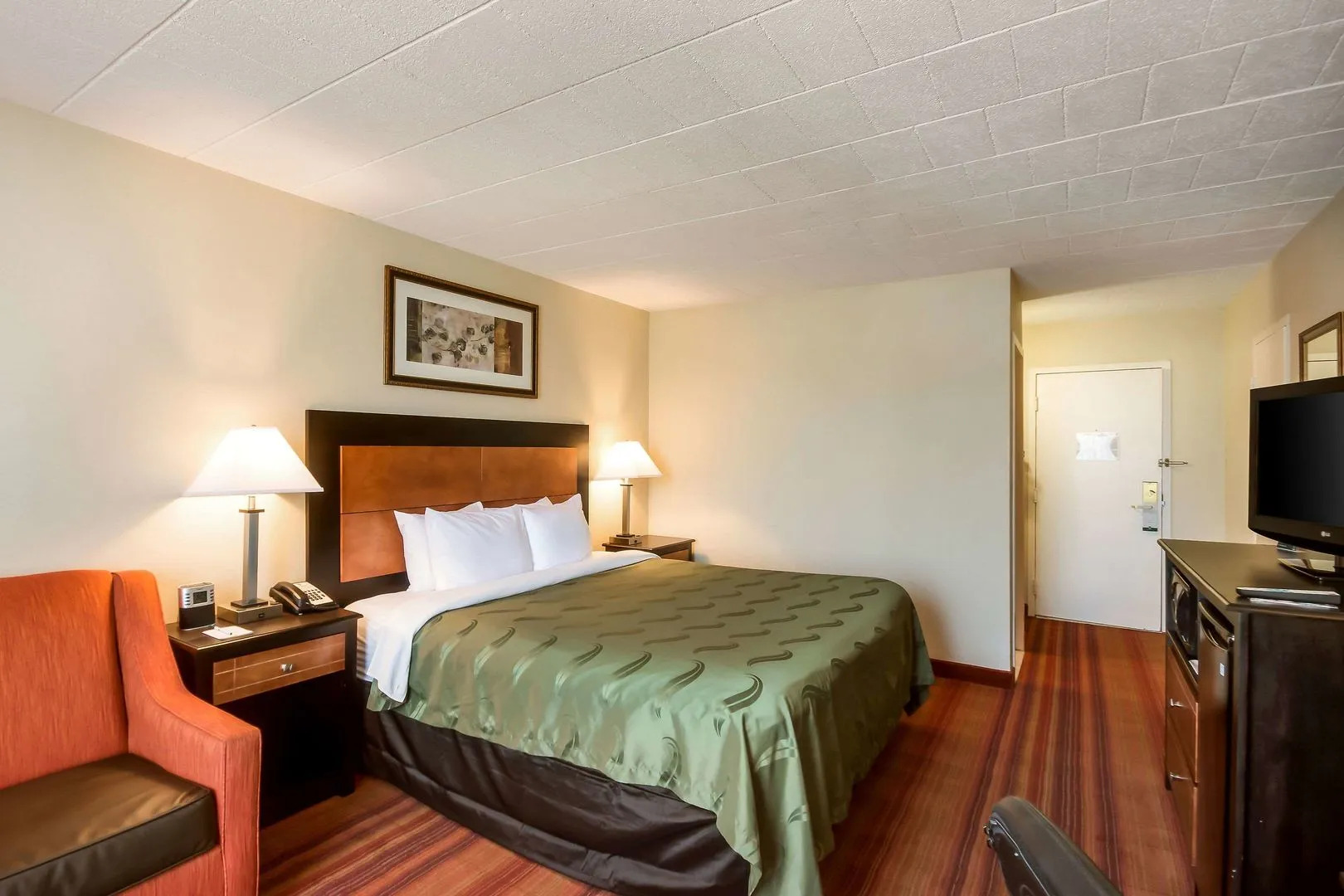 Chester Hotel & Conference Center